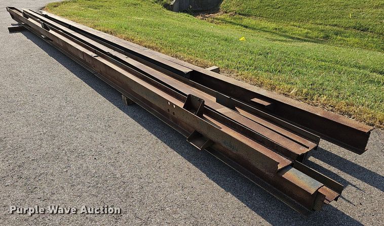 image for item NU9293 (7) I-beams