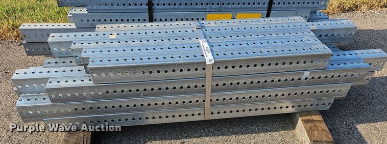 image for item NU9294 (20) sign posts