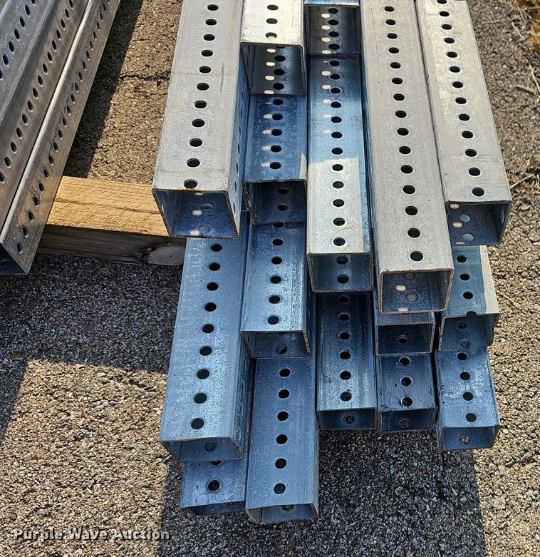 image for item NU9295 (20) sign posts