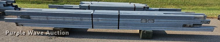 image for item NU9296 (20) sign posts