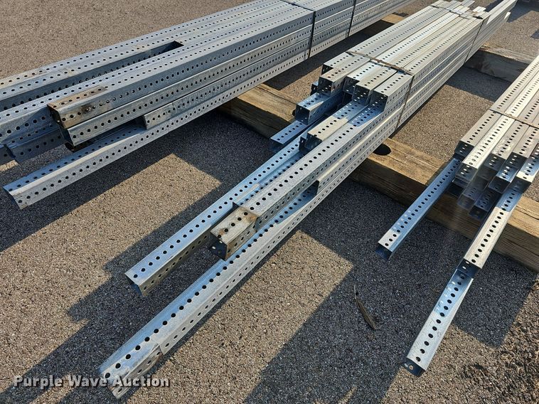 image for item NU9297 (20) sign posts