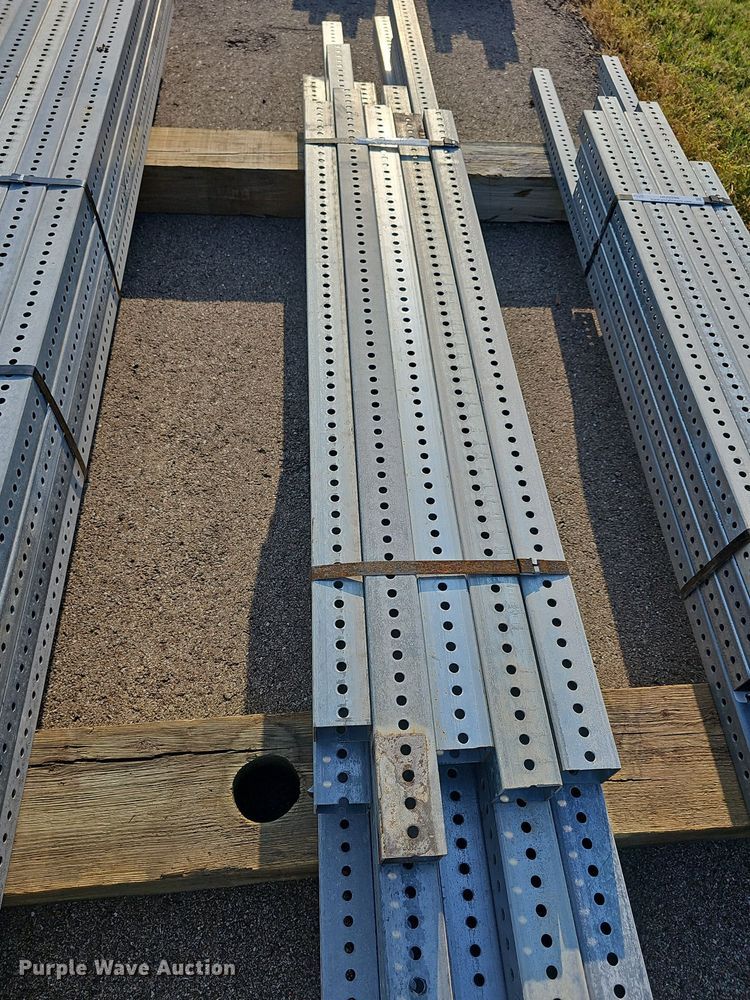 image for item NU9297 (20) sign posts