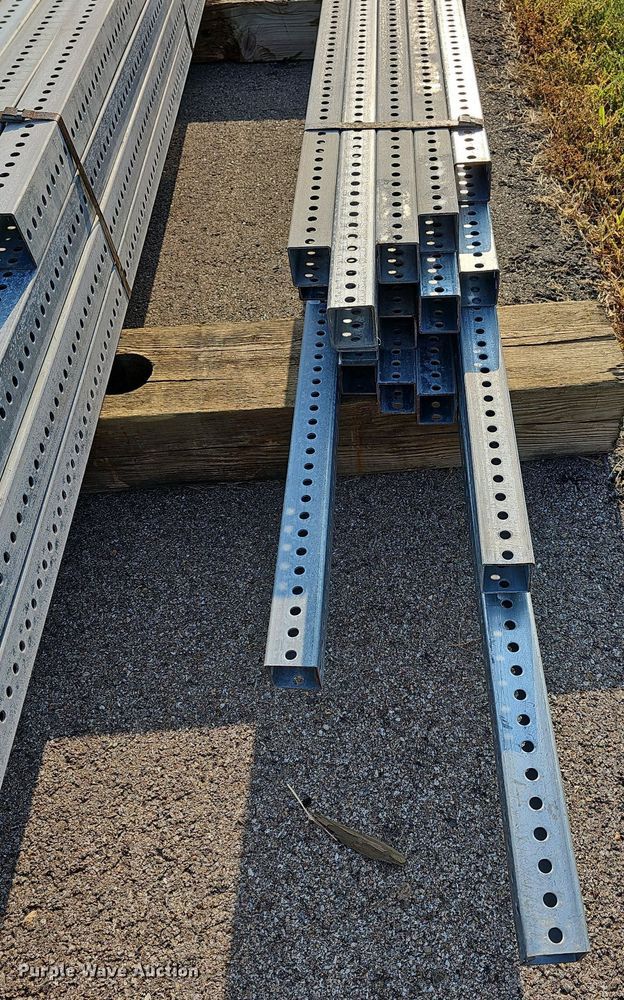 image for item NU9298 (20) sign posts