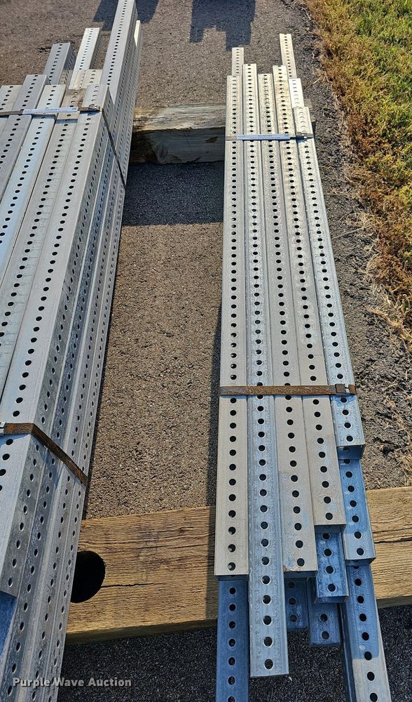 image for item NU9298 (20) sign posts