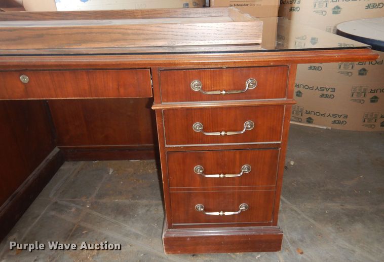 image for item OF9404 Furniture