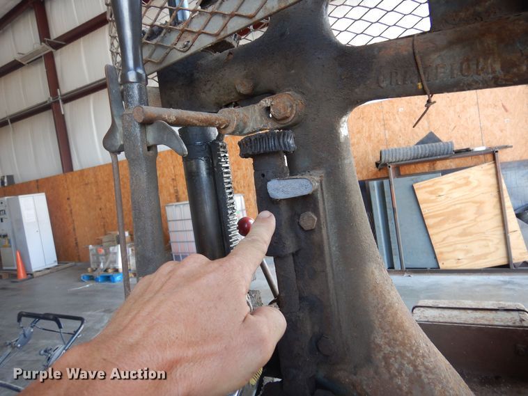 image for item OF9405 Champion  drill press