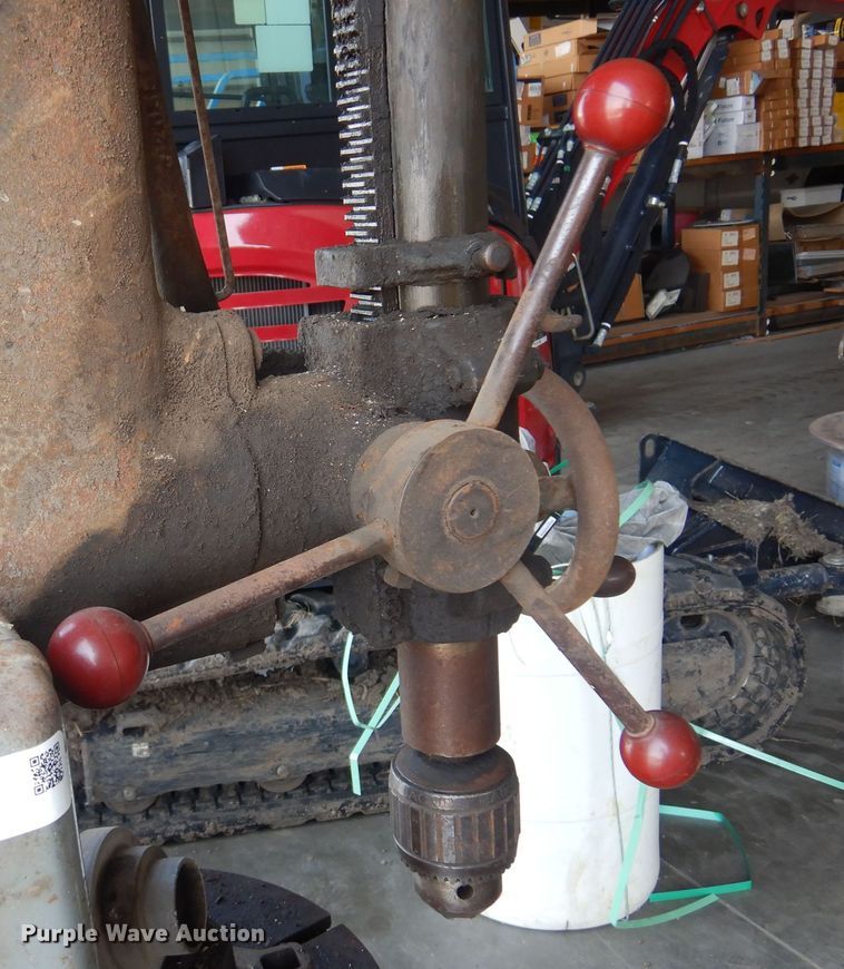 image for item OF9405 Champion  drill press