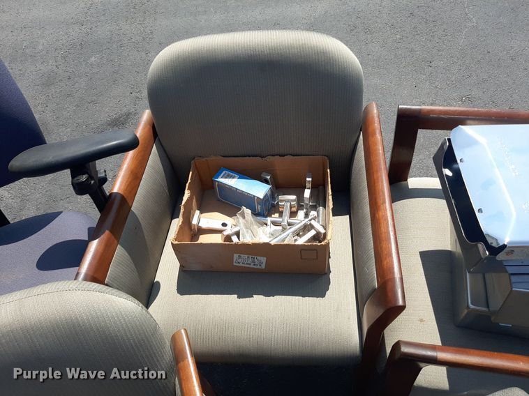 image for item OF9407 Office supplies and equipment