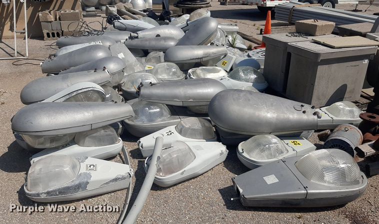 image for item OF9409 Approximately 60 light fixtures