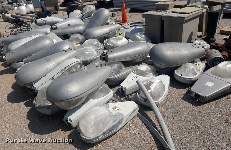 image for item OF9409 Approximately 60 light fixtures