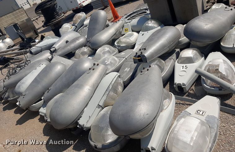 image for item OF9409 Approximately 60 light fixtures