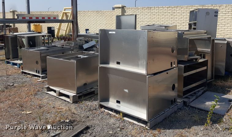 image for item OF9411 Approximately 18 stainless steel cabinets