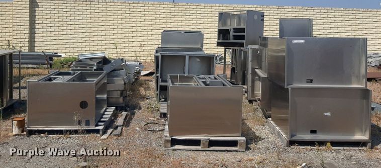 image for item OF9411 Approximately 18 stainless steel cabinets