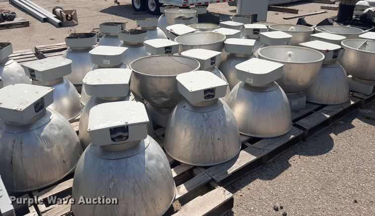 image for item OF9413 Approximately 40 light fixtures