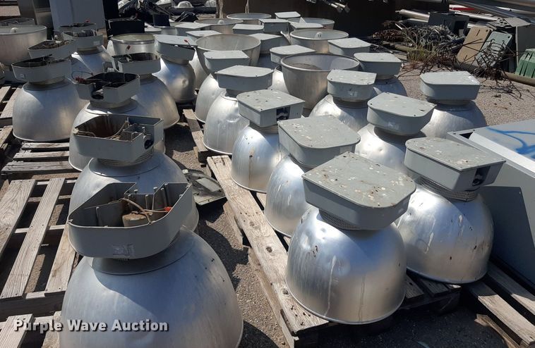 image for item OF9413 Approximately 40 light fixtures