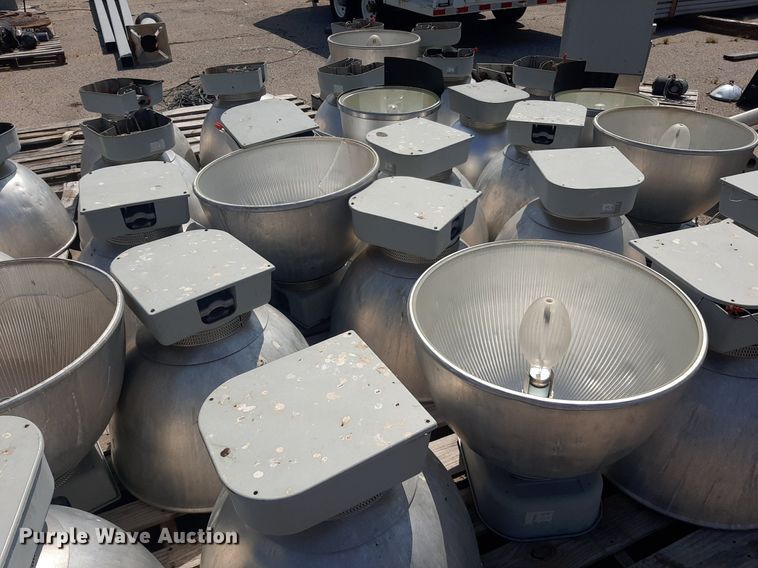 image for item OF9413 Approximately 40 light fixtures