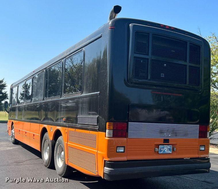 image for item DJ6307 2000 Blue Bird LTC-40  coach bus