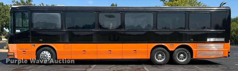 image for item DJ6307 2000 Blue Bird LTC-40  coach bus