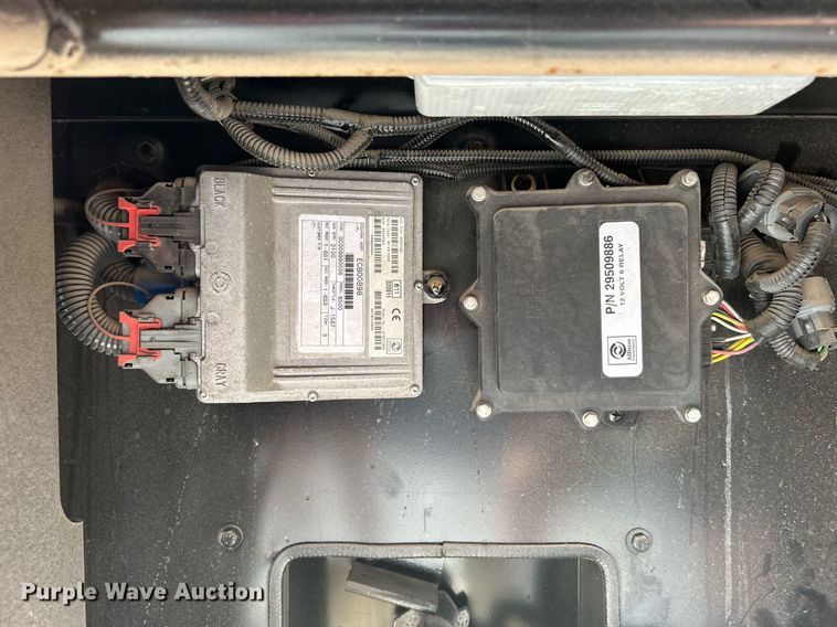 image for item DJ6307 2000 Blue Bird LTC-40  coach bus