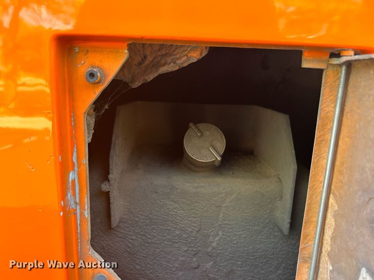 image for item DJ6307 2000 Blue Bird LTC-40  coach bus