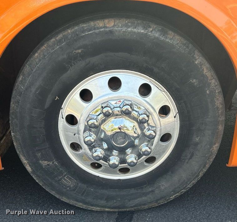 image for item DJ6307 2000 Blue Bird LTC-40  coach bus