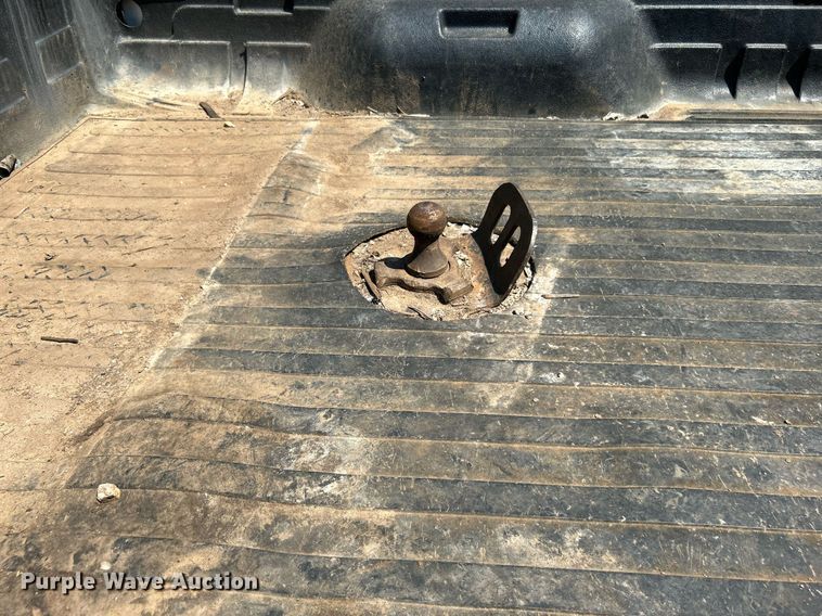 image for item DJ6309 2008 Ford F350 Super Duty XLT  Crew Cab pickup truck