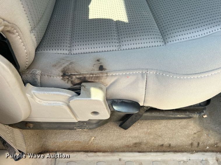 image for item DJ6309 2008 Ford F350 Super Duty XLT  Crew Cab pickup truck