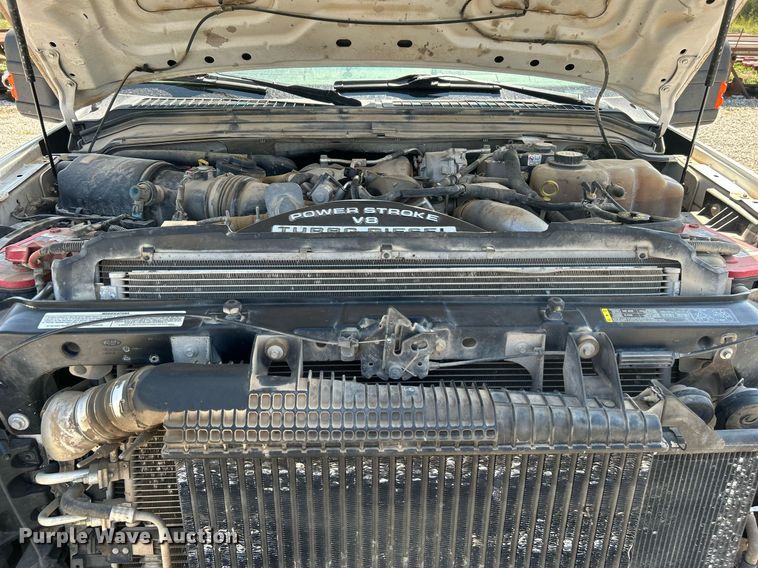 image for item DJ6309 2008 Ford F350 Super Duty XLT  Crew Cab pickup truck