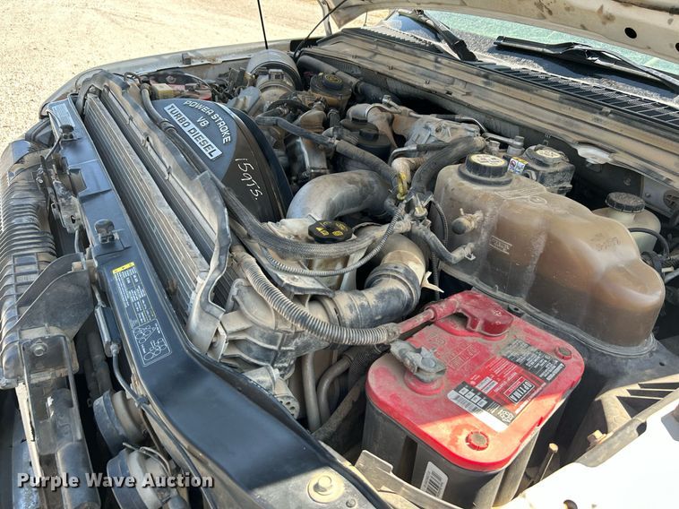 image for item DJ6309 2008 Ford F350 Super Duty XLT  Crew Cab pickup truck