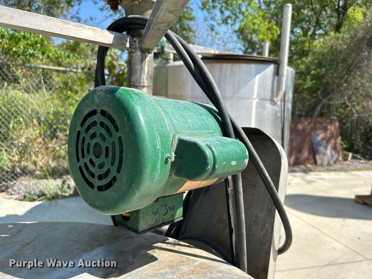 image for item DJ6322 (4) vats