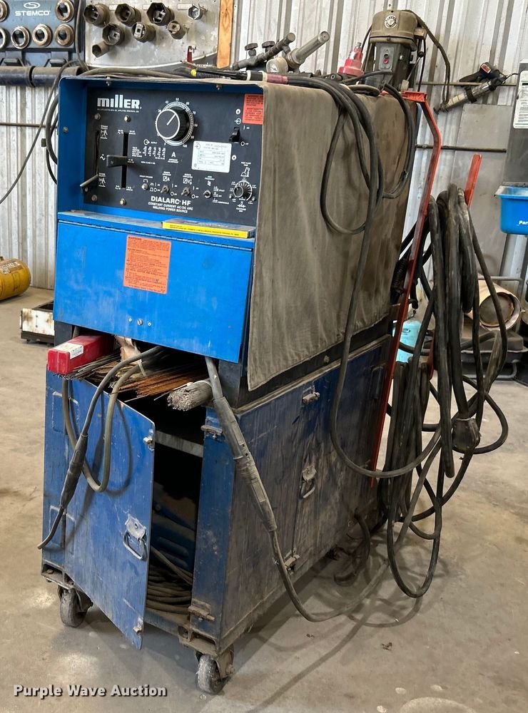 image for item DJ6323 Miller Dialarc HF  welder