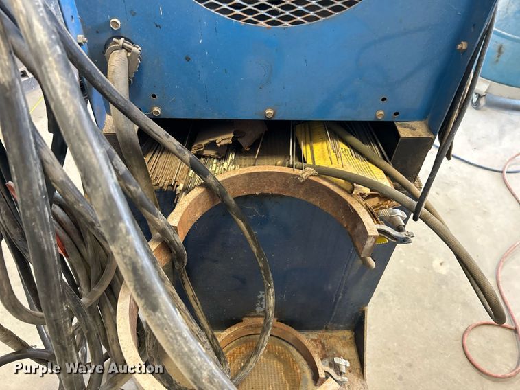 image for item DJ6323 Miller Dialarc HF  welder