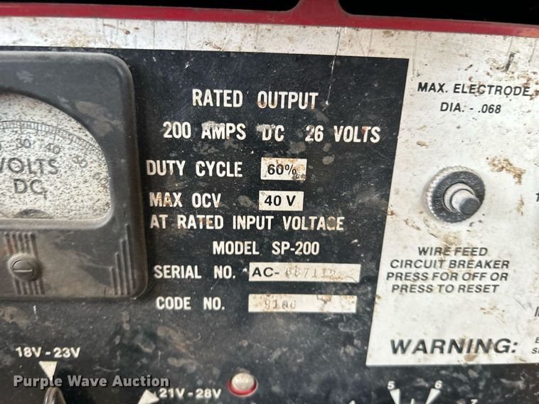 image for item DJ6324 Lincoln Idealarc SP-200  welder