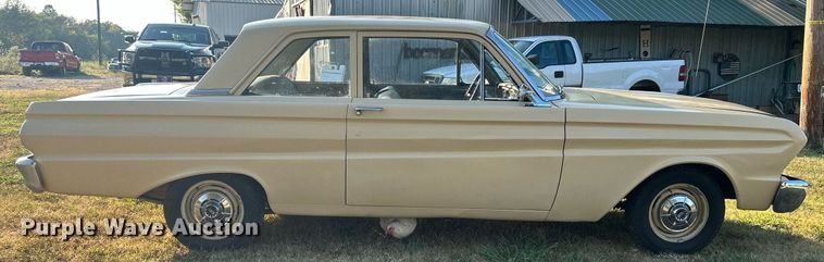 image for item DJ6331 1964 Ford Falcon