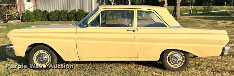 image for item DJ6331 1964 Ford Falcon