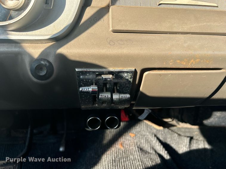 image for item DJ6331 1964 Ford Falcon