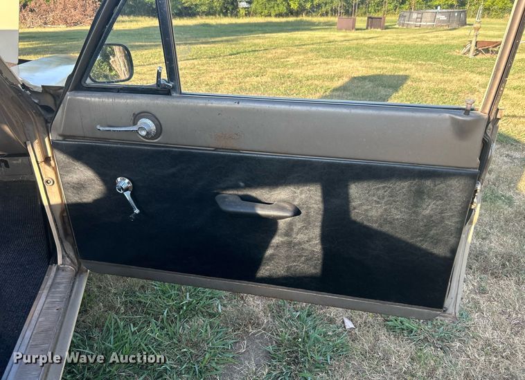 image for item DJ6331 1964 Ford Falcon