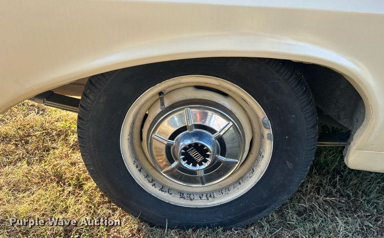 image for item DJ6331 1964 Ford Falcon