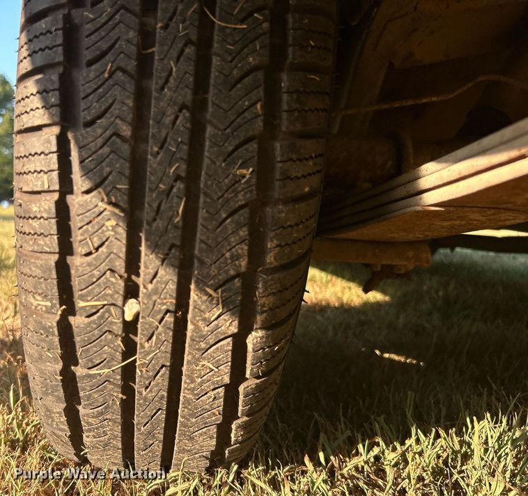 image for item DJ6331 1964 Ford Falcon