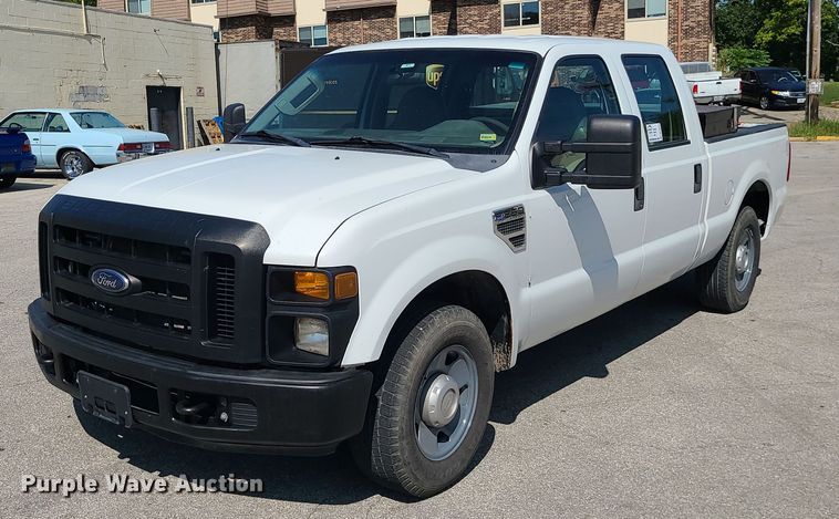 image for item DK4072 2009 Ford F250  Super Duty XL  Crew Cab pickup truck