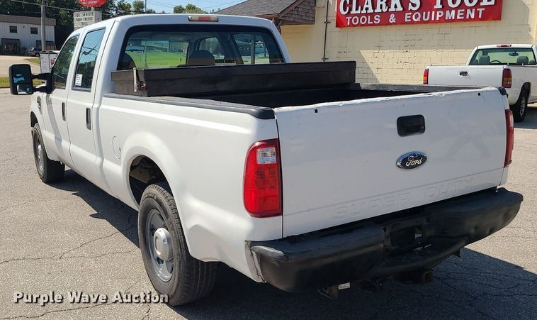 image for item DK4072 2009 Ford F250  Super Duty XL  Crew Cab pickup truck