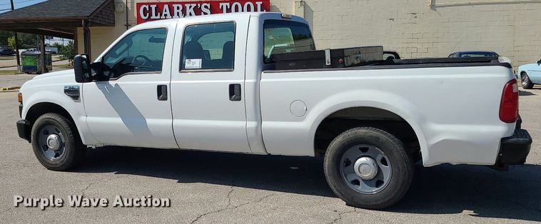 image for item DK4072 2009 Ford F250  Super Duty XL  Crew Cab pickup truck