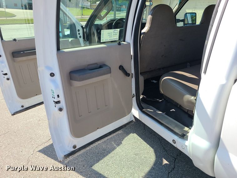 image for item DK4072 2009 Ford F250  Super Duty XL  Crew Cab pickup truck