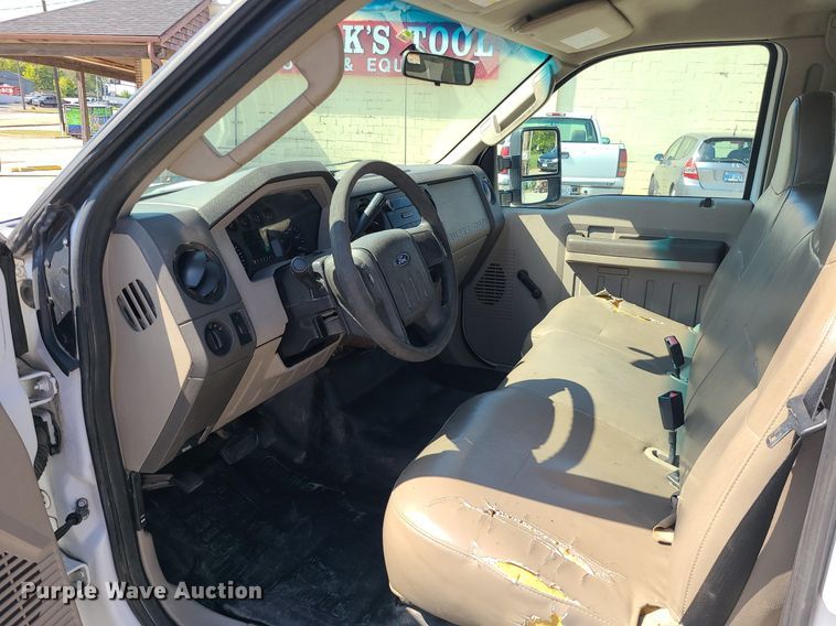 image for item DK4072 2009 Ford F250  Super Duty XL  Crew Cab pickup truck