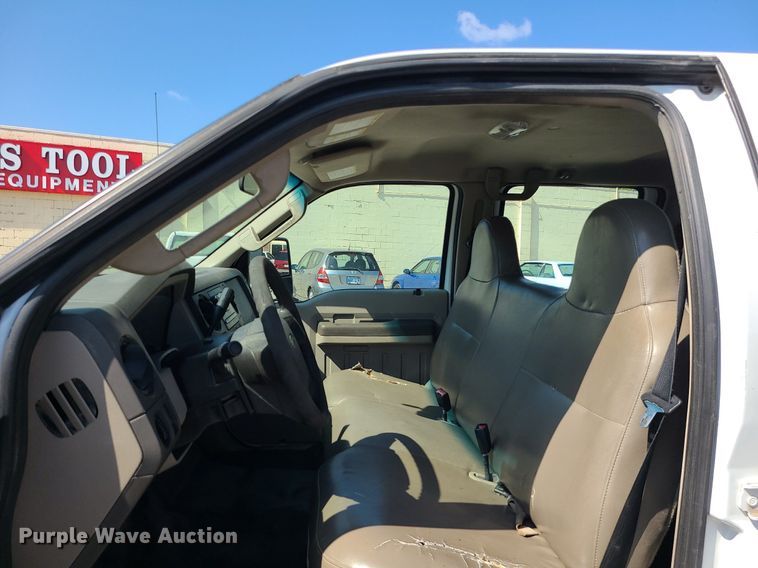 image for item DK4072 2009 Ford F250  Super Duty XL  Crew Cab pickup truck