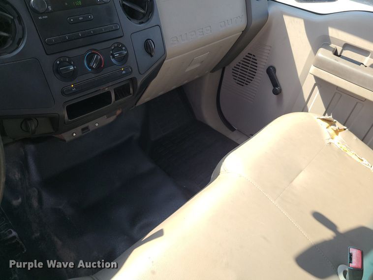 image for item DK4072 2009 Ford F250  Super Duty XL  Crew Cab pickup truck