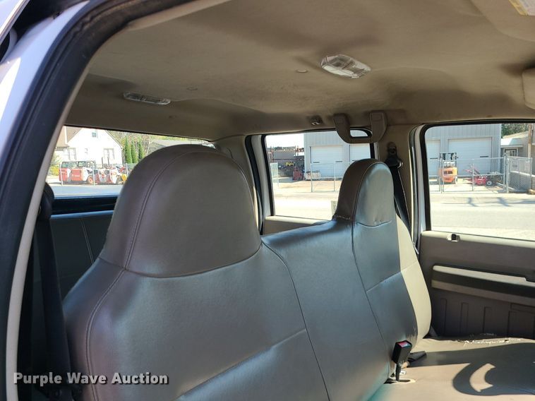 image for item DK4072 2009 Ford F250  Super Duty XL  Crew Cab pickup truck