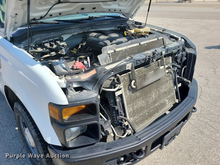 image for item DK4072 2009 Ford F250  Super Duty XL  Crew Cab pickup truck