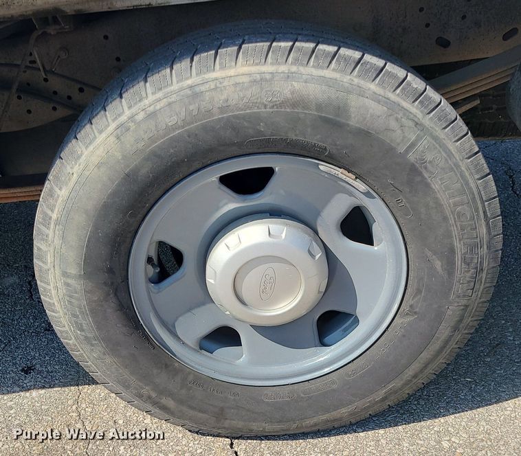 image for item DK4072 2009 Ford F250  Super Duty XL  Crew Cab pickup truck