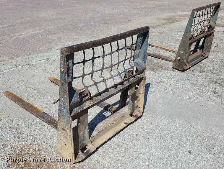 image for item DK4074 Skid steer forks